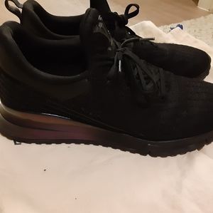 Louis Vuitton noirs runners